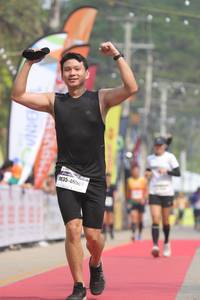 BIB: 46502
                            <button type="button" onclick="openModal(8222733)" class="btn btn-primary btn-sm float-right btn-popup" data-toggle="modal" data-target=".modal-high-quality">
                        <i class="fas fa-shopping-cart"></i> Add to Cart
                    </button>
                                            <button type="button" onclick="isThisMe(8222733, true)" class="btn btn-success btn-sm float-right btn-popup btn-isme hidden" data-toggle="tooltip" data-placement="bottom" title="นี่คือรูปของคุณใช่ไหม คลิกที่นี่เพื่อเอาเข้าอัลบั้ม">
                        <i class="fas fa-plus"></i> Add to album
                    </button>
                    <button type="button" onclick="isThisMe(8222733, false)" class="btn btn-warning btn-sm float-right btn-popup btn-isnotme hidden">
                        <i class="fas fa-ban"></i> Remove from album
                    </button>